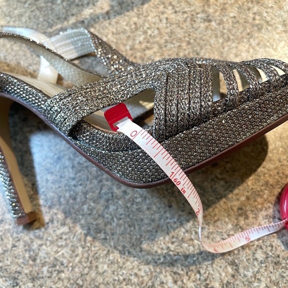 Caparros Heels 9.5 NEW - Picture 12 of 13